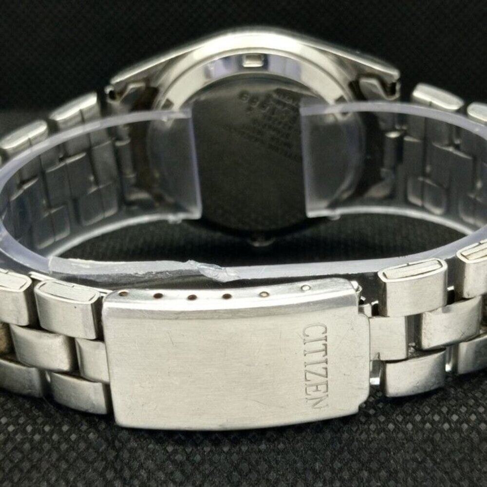 Vintage 1987 Citizen Automatic Mens Silver Watch W/daydate & Gold accents - Picture 2 of 8